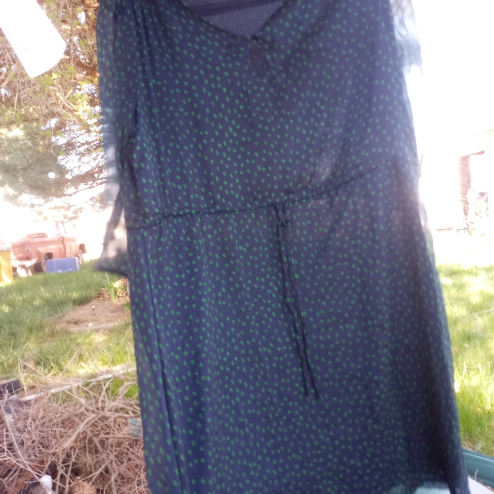 Old Navy blue and green dreas